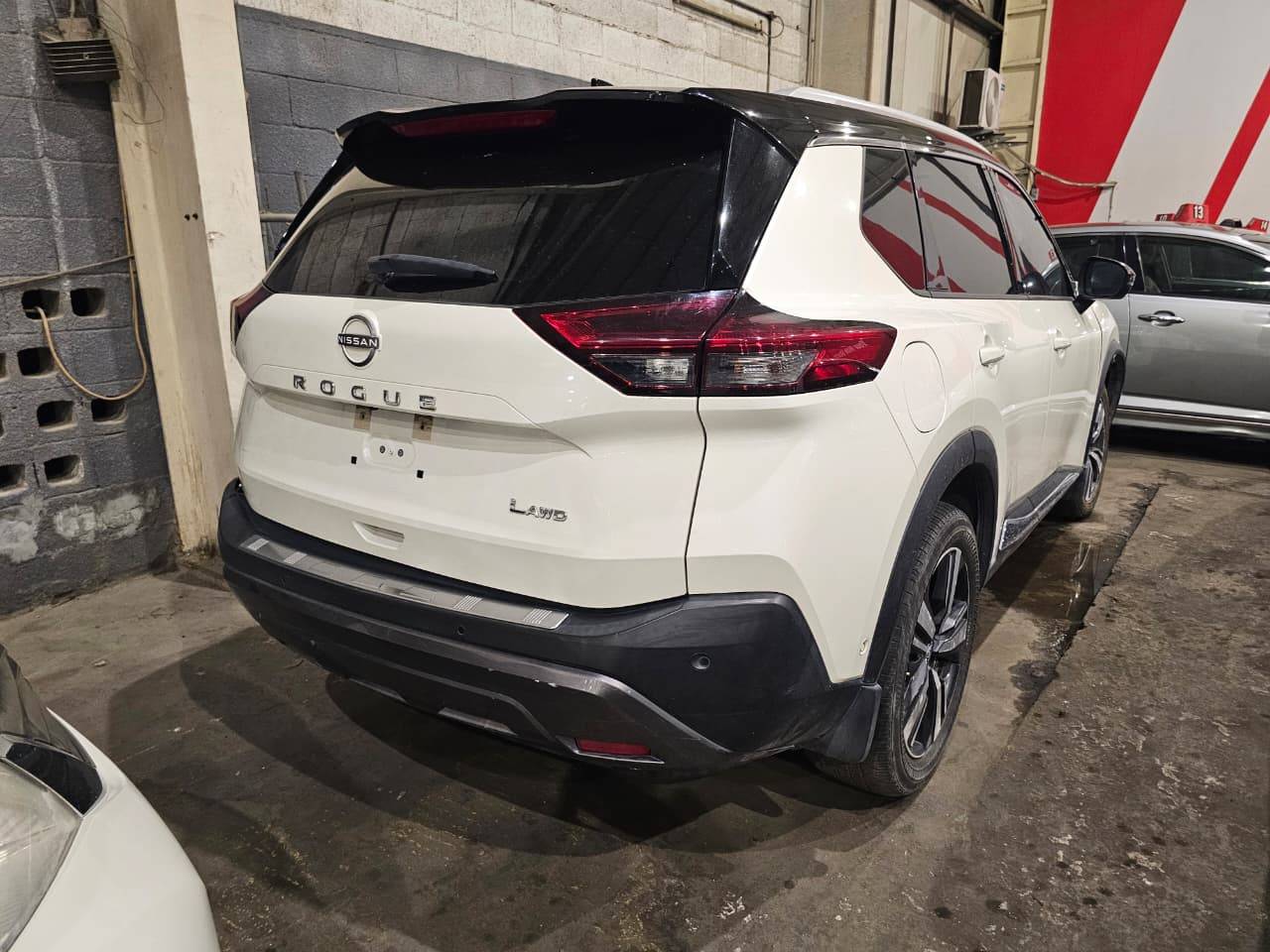 NISSAN ROGUE