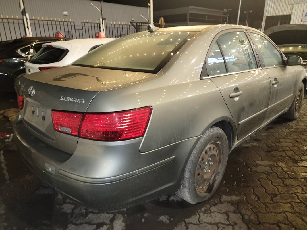2009 HYUNDAI SONATA — 143296 Miles — Lot H505947 - Marhaba Auctions Used Cars - Image 4