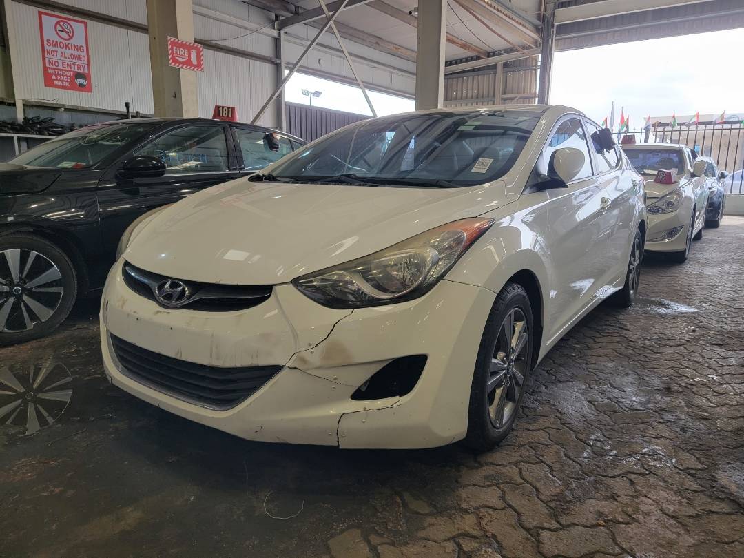 2013 HYUNDAI ELANTRA — 204647 KM — Lot 73553174 — Main - Marhaba Auctions Used Cars - Image 5