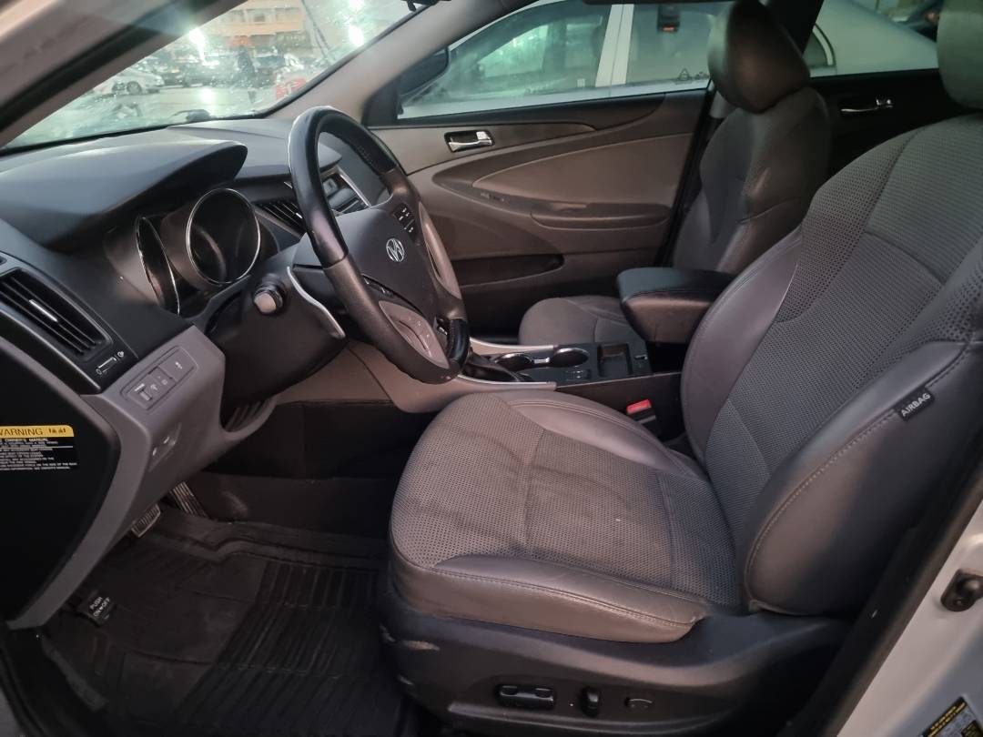 2013 HYUNDAI SONATA — 154481 Miles — Lot 125487 — Ind. 12 - Marhaba Auctions Used Cars - Image 8