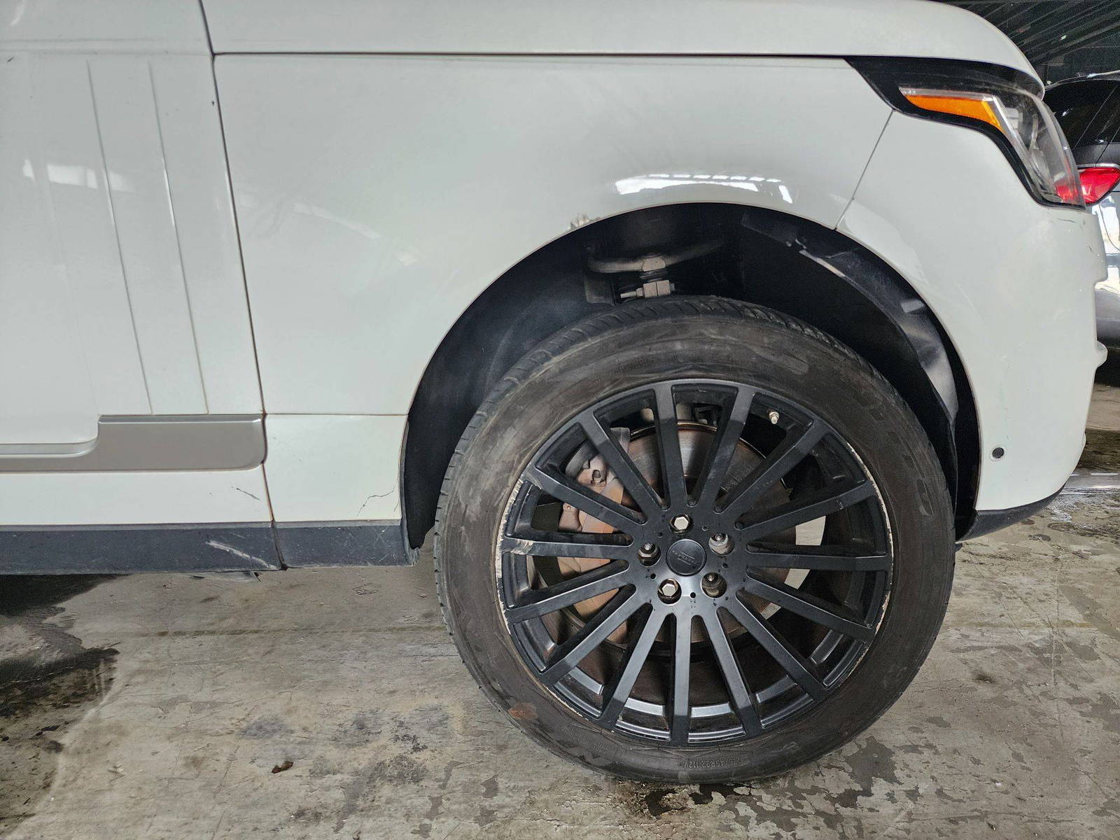 LAND ROVER RANGE ROVER 2016 - Marhaba Auction Used Cars - Image 14