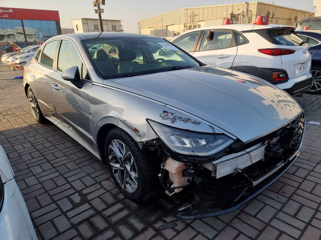 2021 HYUNDAI SONATA — 77267 Miles — Lot 125478 — Souq - Marhaba Auctions Used Cars - Image 3