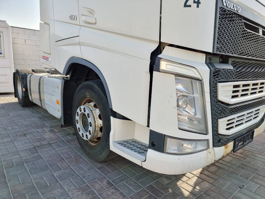 2014 VOLVO FH-Series — 726271 KM — Lot 692943 — Main - Marhaba Auctions Used Cars - Image 11