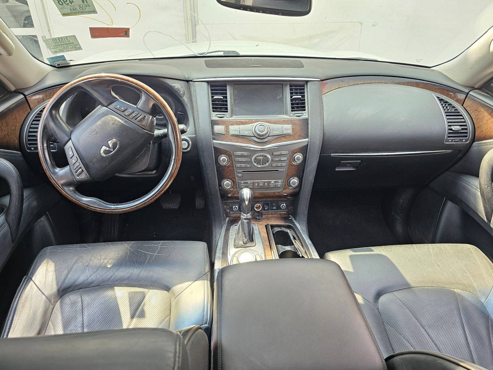 2012 INFINITI QX56 — 137383 KM — Lot 315830 — Ind. 12 - Marhaba Auctions Used Cars - Image 7