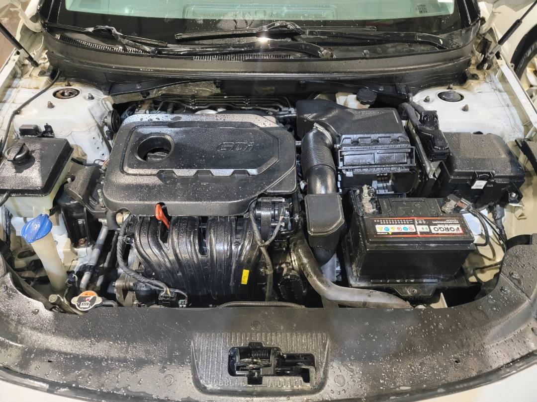 2015 HYUNDAI SONATA — 193817 Miles — Lot H014752 — Main - Marhaba Auctions Used Cars - Image 8