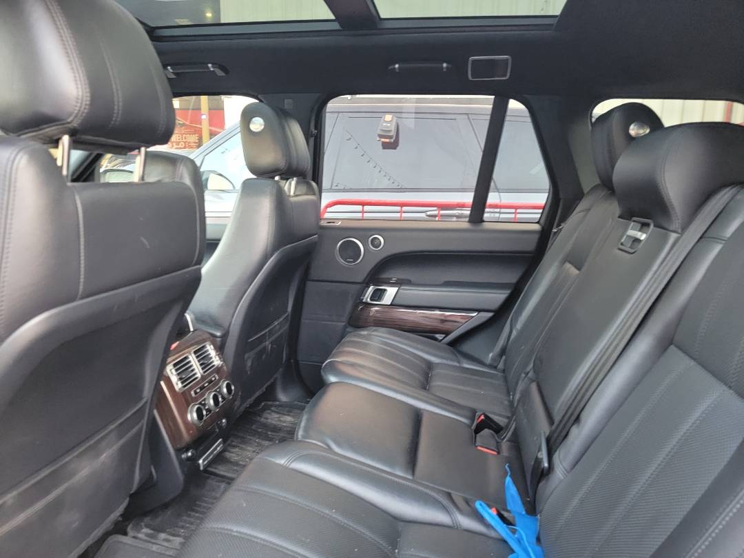 2015 LAND ROVER RANGE ROVER SUPERCHARGED — 170194 Miles — Lot 7848043 — Main - Marhaba Auctions Used Cars - Image 7