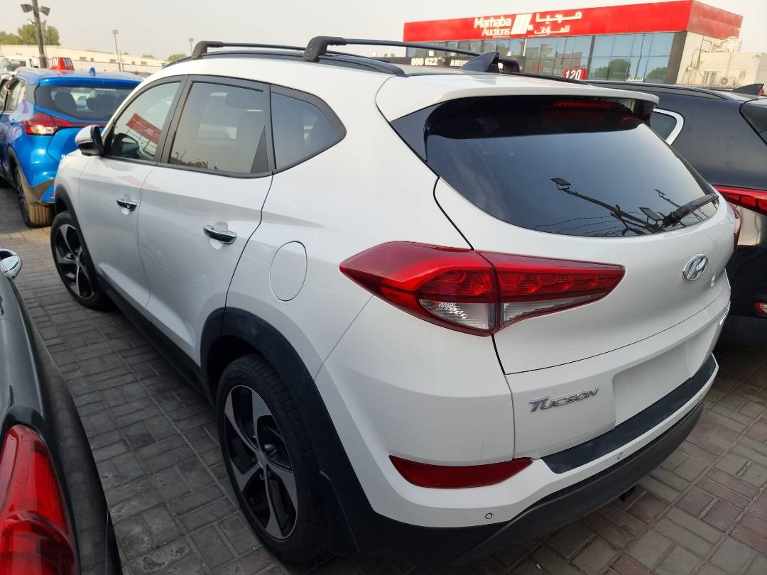 2016 HYUNDAI TUCSON — 180798 Miles — Lot 346673 — Main - Marhaba Auctions Used Cars - Image 4
