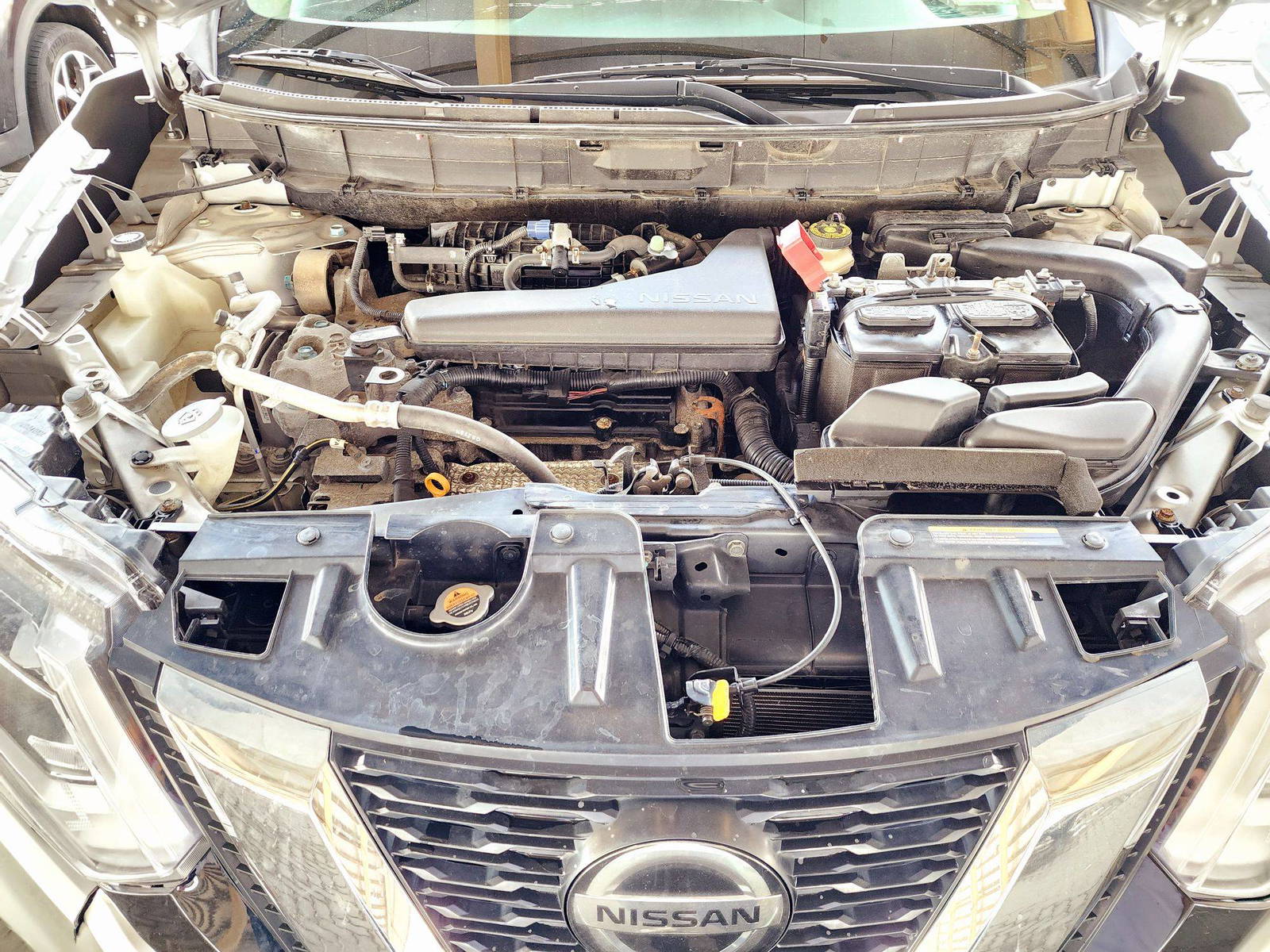 2018 NISSAN ROGUE — 119032 Miles — Lot 39925651 — Souq - Marhaba Auctions Used Cars - Image 11