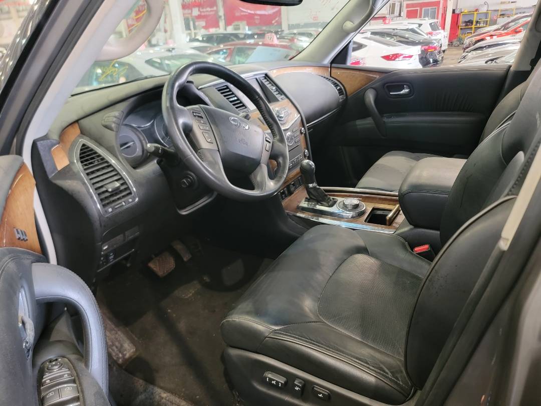 2014 INFINITI QX80 — 93036 Miles — Lot 81236144 — Souq - Marhaba Auctions Used Cars - Image 7
