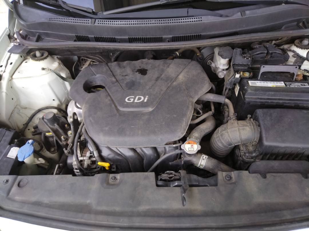 2015 HYUNDAI ACCENT — 95268 Miles — Lot 80400303 - Marhaba Auctions Used Cars - Image 3