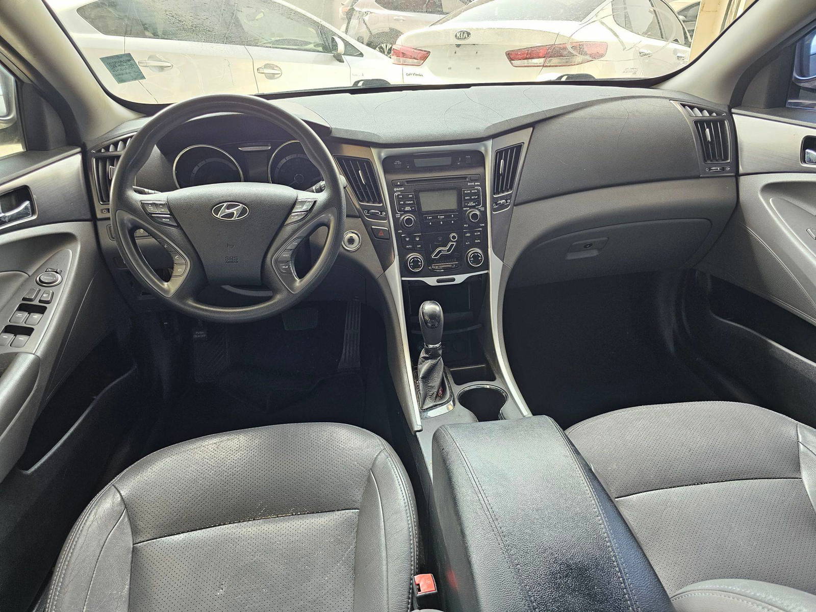 HYUNDAI SONATA 2011 - Marhaba Auction Used Cars - Image 7