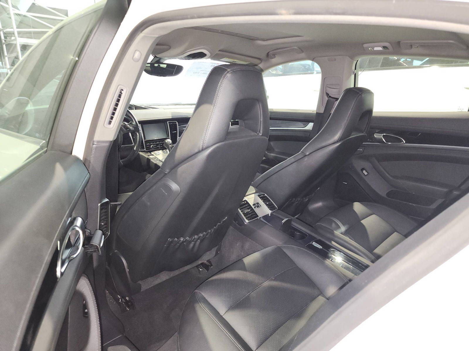 2014 PORSCHE PANAMERA S — 109891 Miles — Lot 72330484 — Souq - Marhaba Auctions Used Cars - Image 7