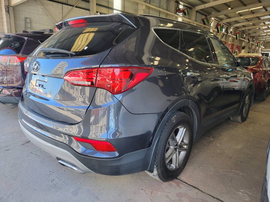 2018 HYUNDAI SANTA FE — 130314 Miles — Lot 549769 — Main - Marhaba Auctions Used Cars - Image 3