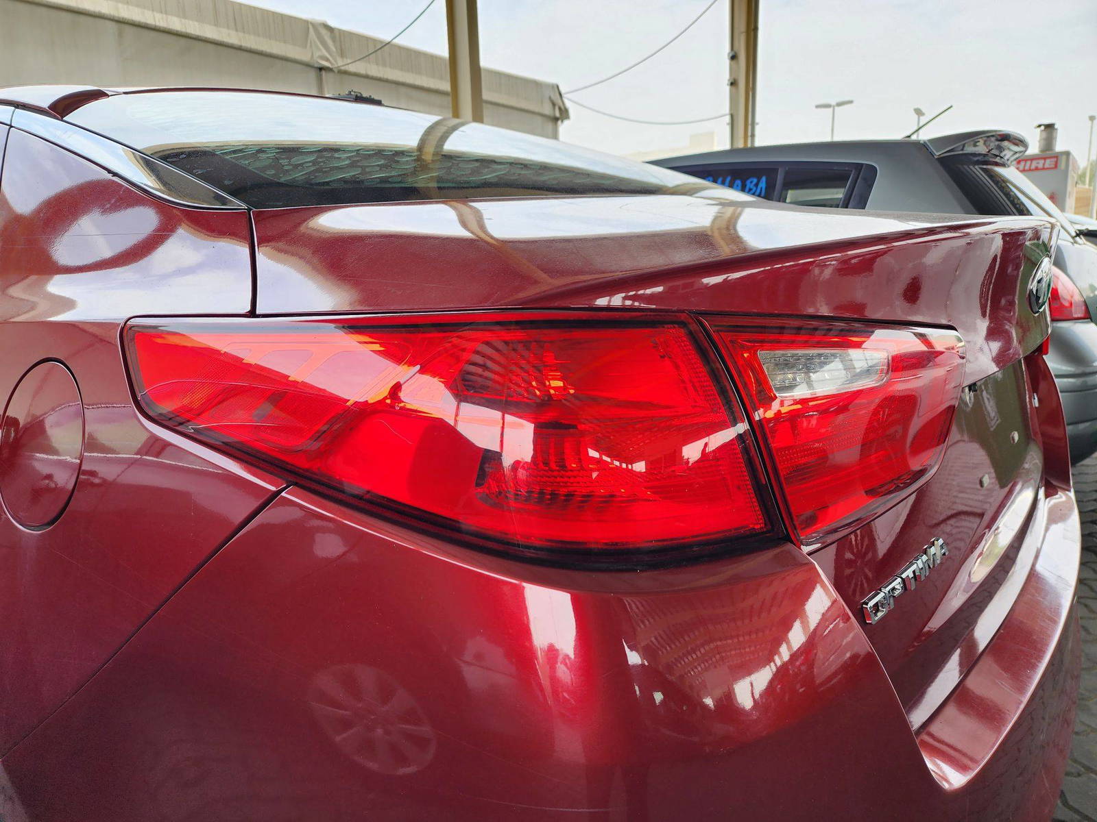 2014 KIA OPTIMA — 176395 Miles — Lot 49952444 — Souq - Marhaba Auctions Used Cars - Image 11