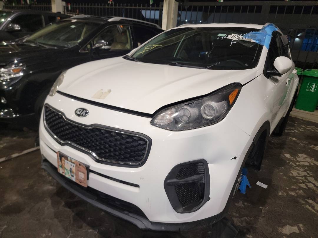 2018 KIA SPORTAGE — 104742 Miles — Lot 67486973 - Marhaba Auctions Used Cars - Image 8