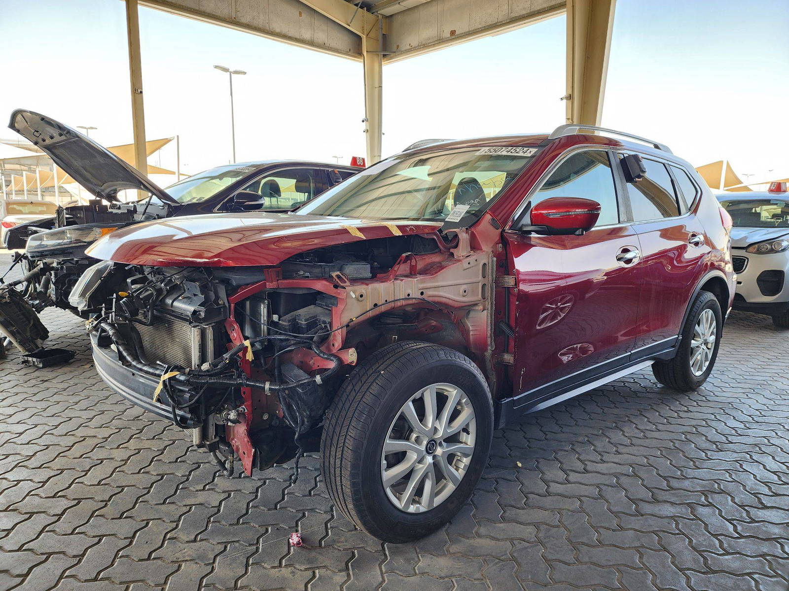 2018 NISSAN ROGUE — 129175 KM — Lot 1JC707505 — Souq - Marhaba Auctions Used Cars - Image 5