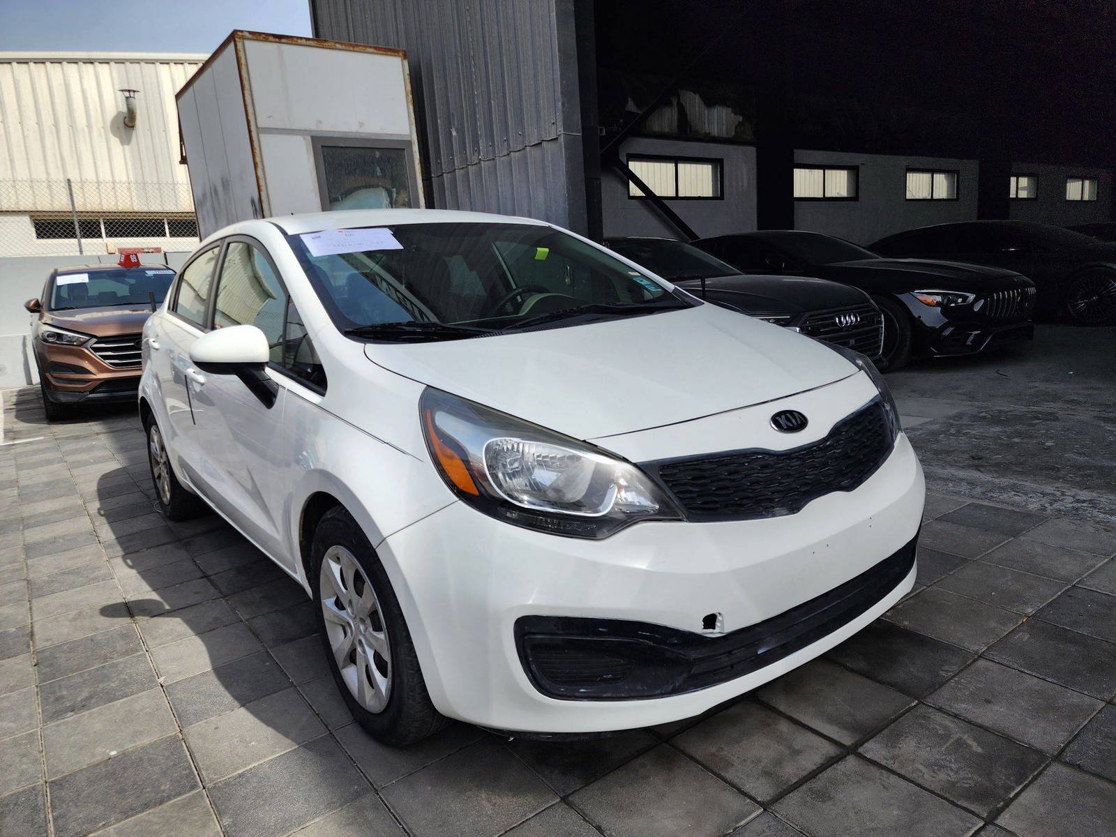 2015 KIA RIO — 118341 Miles — Lot 92457 — Al Quoz - Marhaba Auctions Used Cars - Image 3