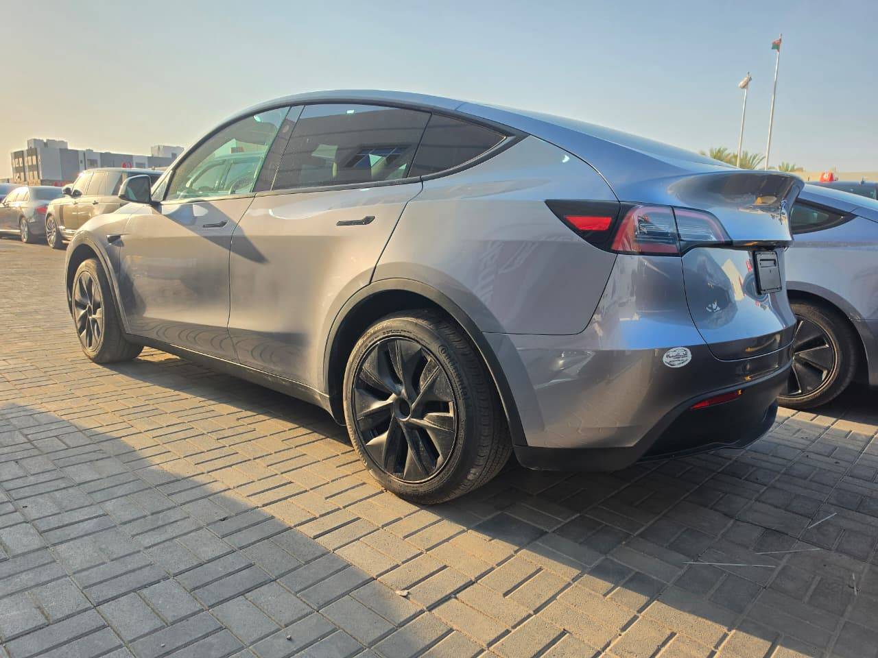 2025 TESLA MODEL Y — 8125 KM — Lot F223719 - Marhaba Auctions Used Cars - Image 4