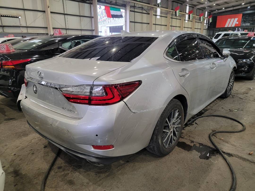 2016 LEXUS ES 350 — 157115 Miles — Lot GU032044 — Main - Marhaba Auctions Used Cars - Image 3