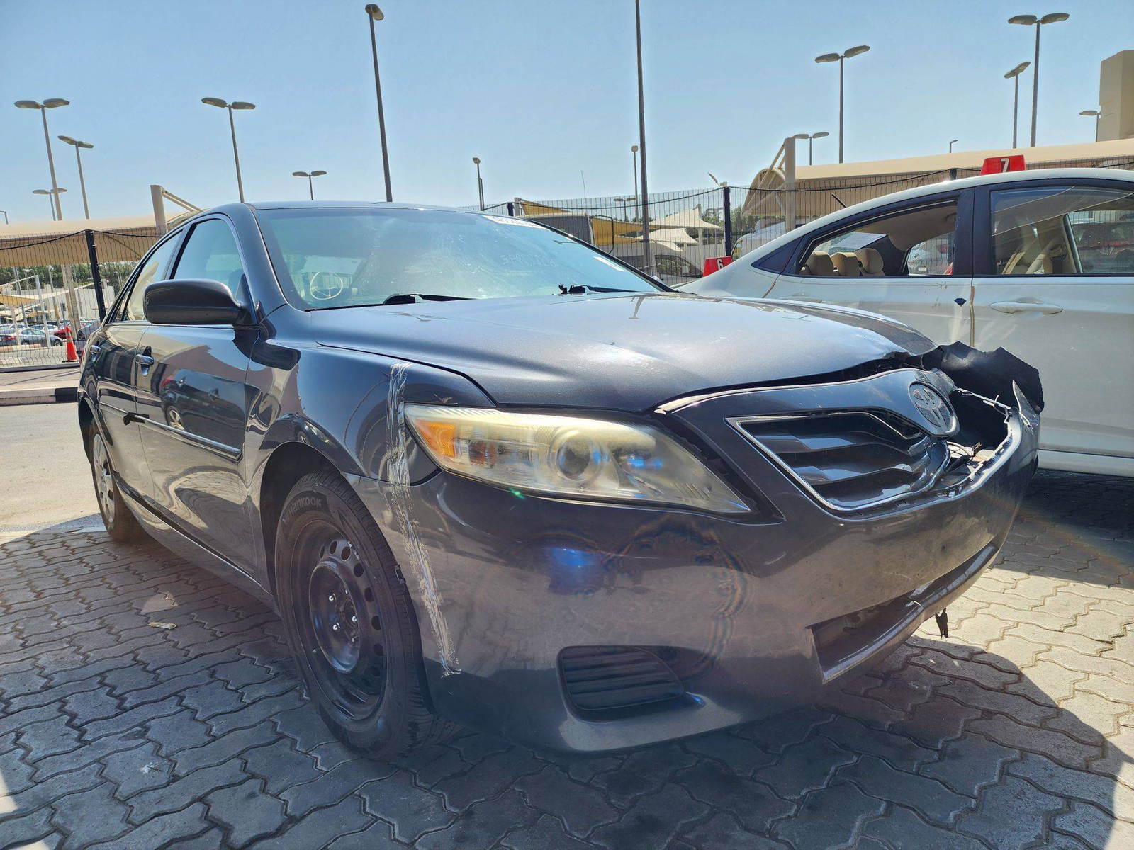 2010 TOYOTA CAMRY — 144 253 Miles — Lot AU038906 — Souq - Marhaba Auctions Used Cars - Image 4
