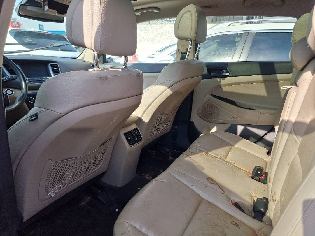 HYUNDAI TUCSON 2017 - Marhaba Auction Used Cars - Image 6