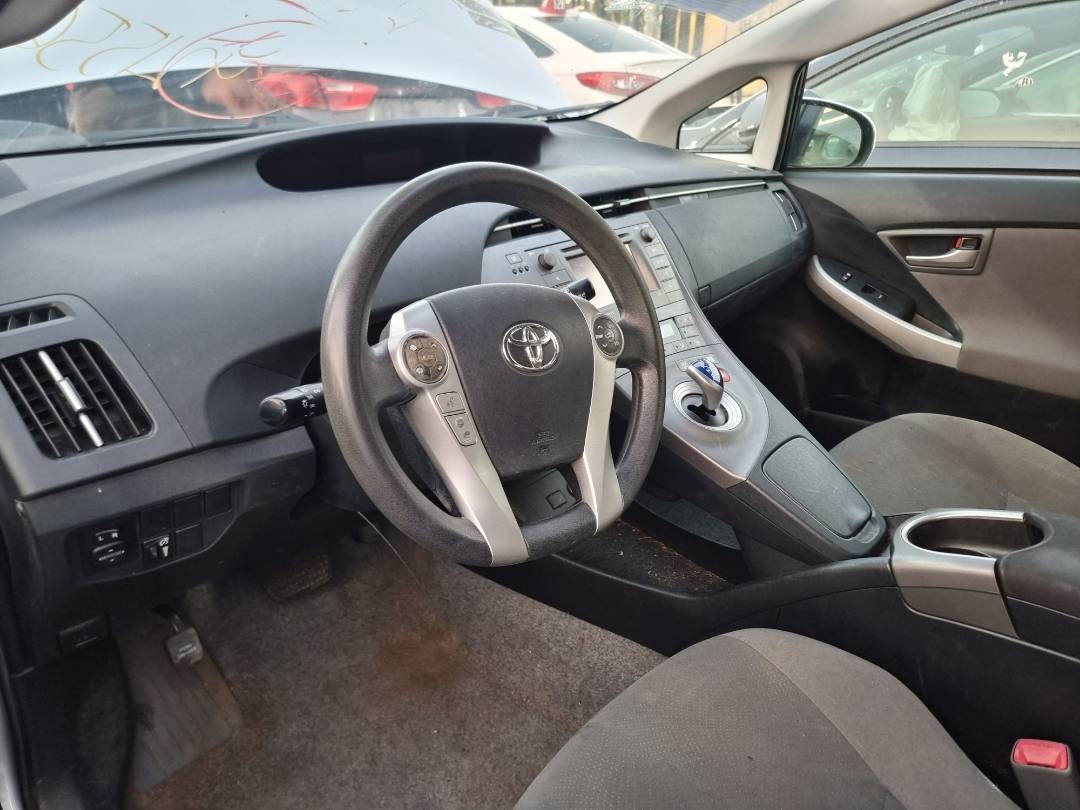2013 TOYOTA PRIUS — 156958 Miles — Lot 214587 — Ind. 12 - Marhaba Auctions Used Cars - Image 9
