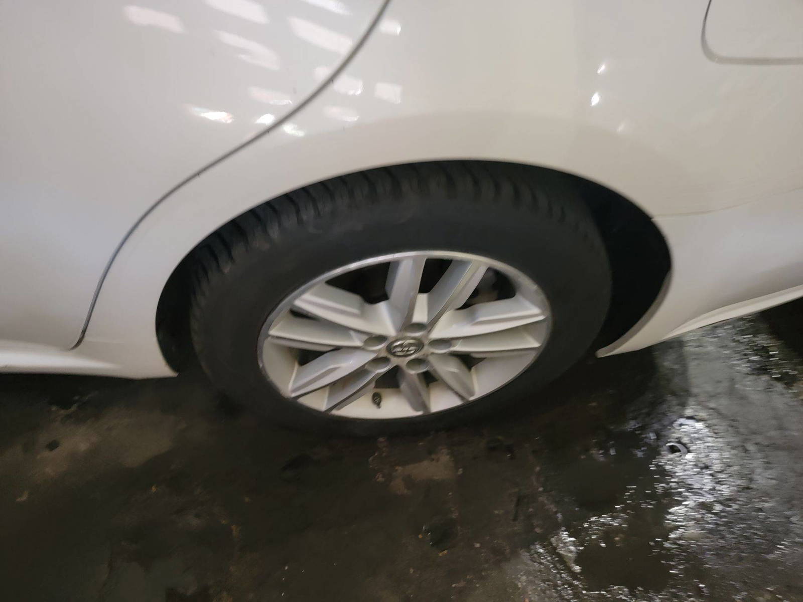 TOYOTA AVALON 2013 - Marhaba Auction Used Cars - Image 6