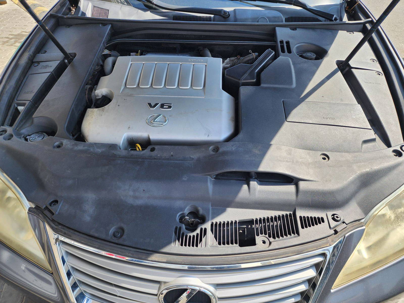 2012 LEXUS ES 350 — 215350 Miles — Lot C2509713 — Souq - Marhaba Auctions Used Cars - Image 12
