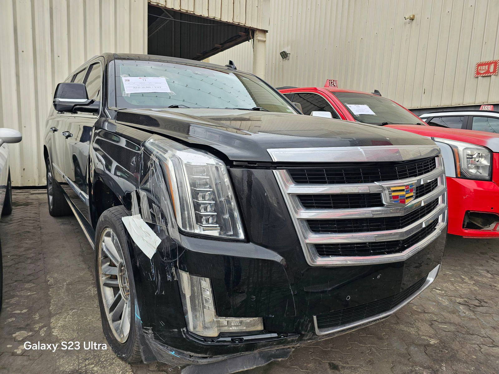 CADILLAC ESCALADE 2015 - Marhaba Auction Used Cars - Image 5
