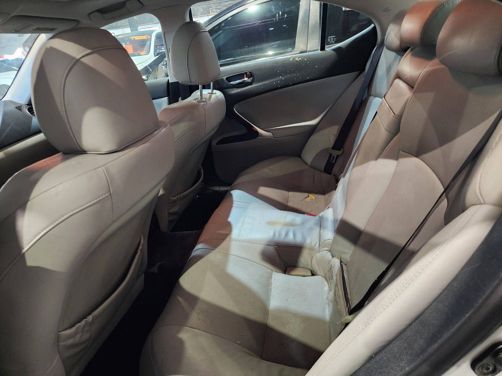 2008 LEXUS IS-350 — 276975 Miles — Lot 18706 — Al Quoz - Marhaba Auctions Used Cars - Image 7