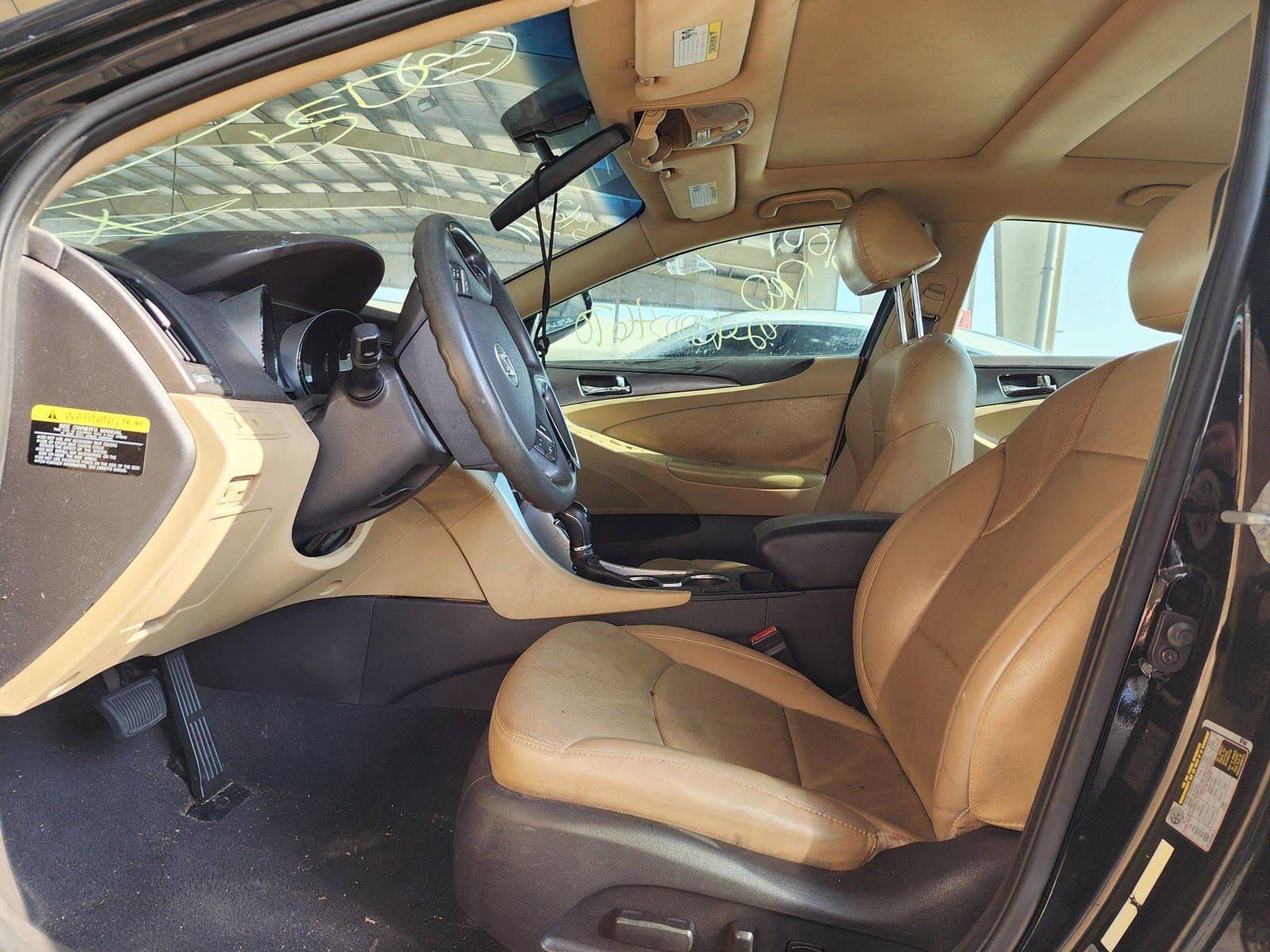 2013 HYUNDAI SONATA — 125004 Miles — Lot 072883 — Souq - Marhaba Auctions Used Cars - Image 9