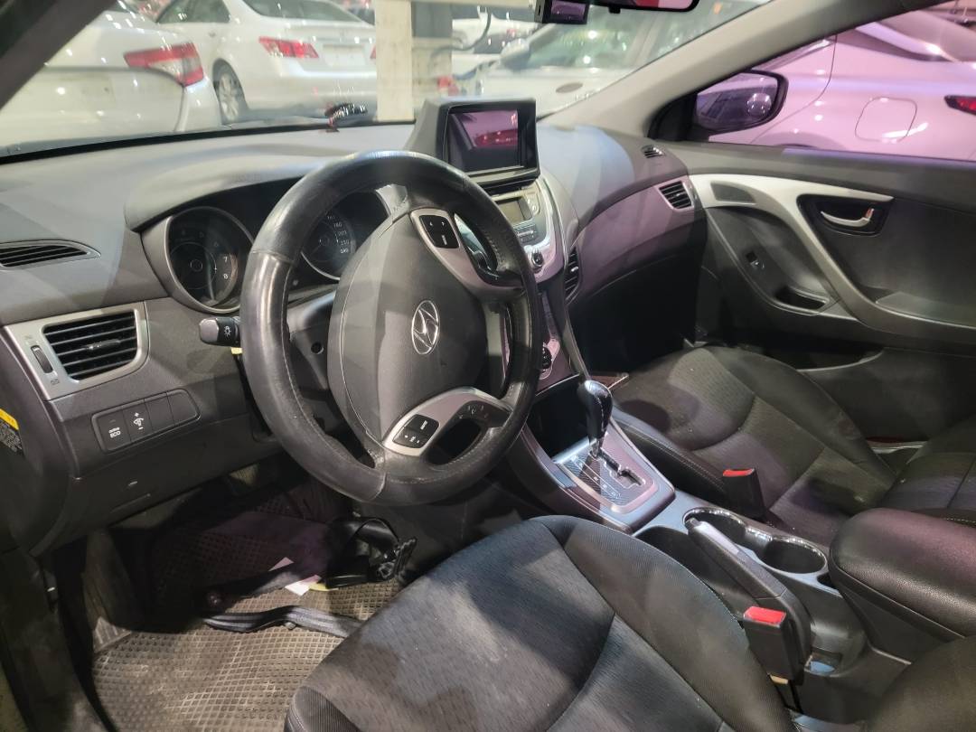 2012 HYUNDAI AVANTE — 94090 KM — Lot 208476 — Main - Marhaba Auctions Used Cars - Image 8