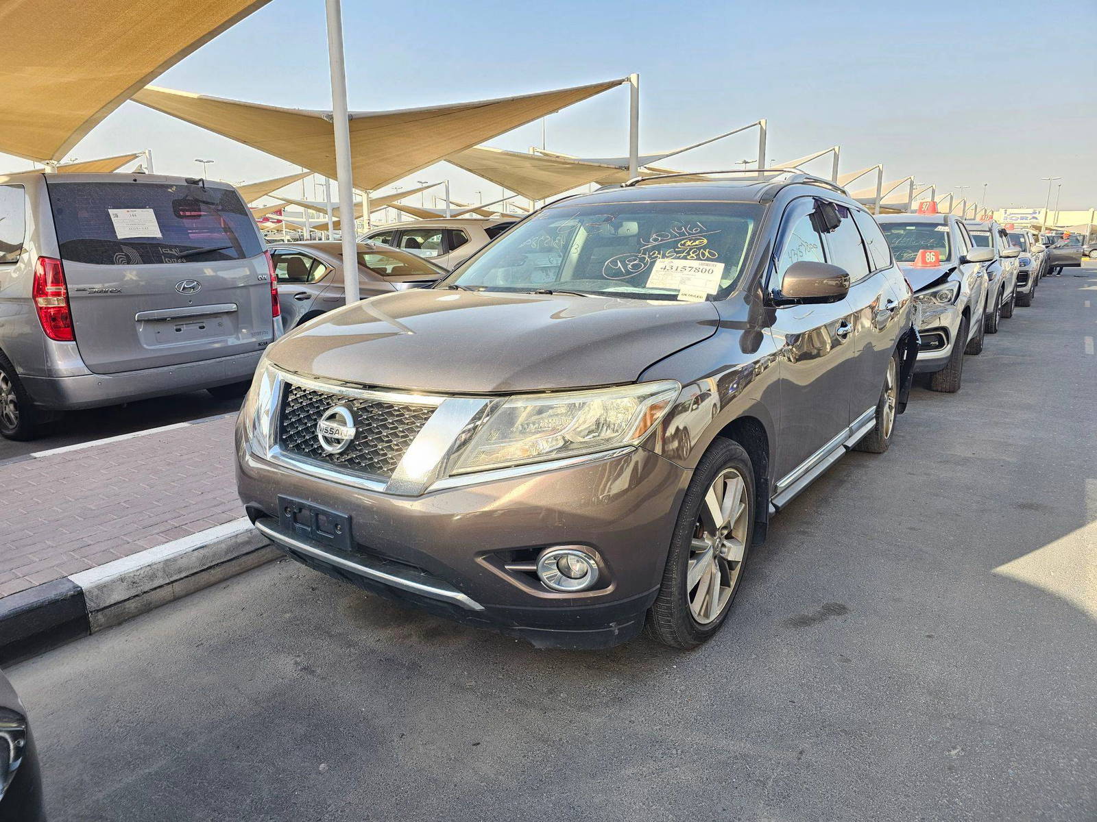 2015 NISSAN PATHFINDER — 146617 Miles — Lot 7FC601461 — Souq - Marhaba Auctions Used Cars - Image 4