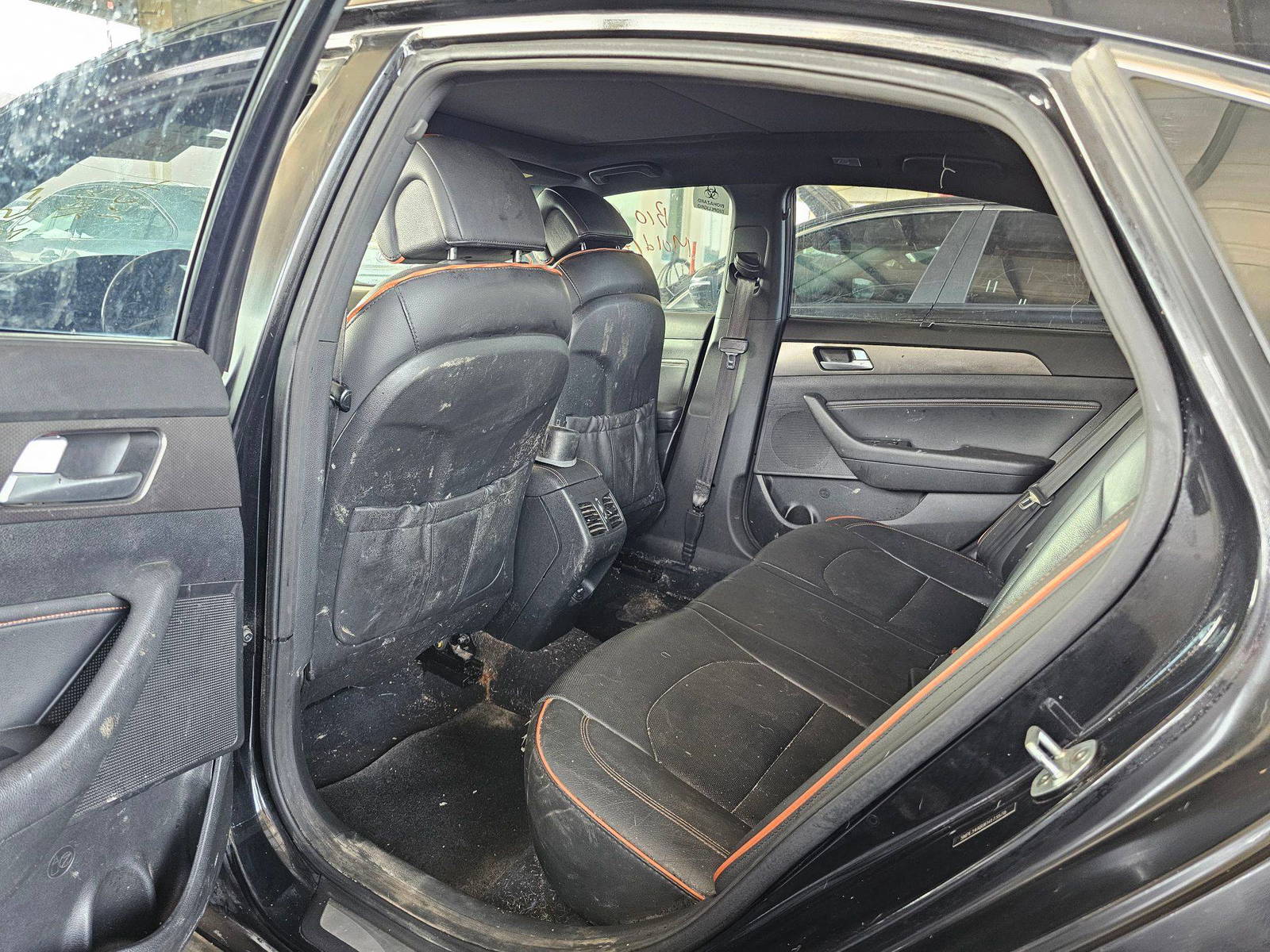2015 HYUNDAI SONATA — 130033 Miles — Lot B9FH173578 — Souq - Marhaba Auctions Used Cars - Image 6