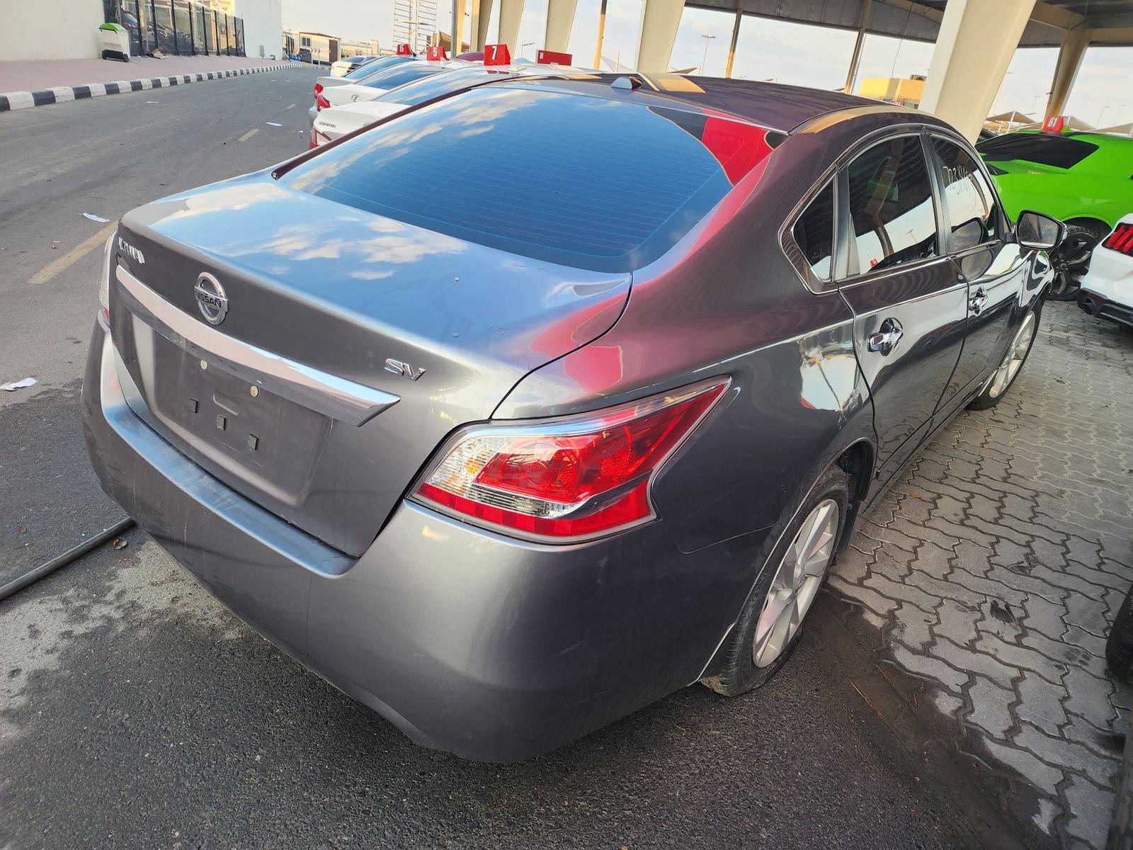 2015 NISSAN ALTIMA — 105517 Miles — Lot 72314693 - Marhaba Auctions Used Cars - Image 3