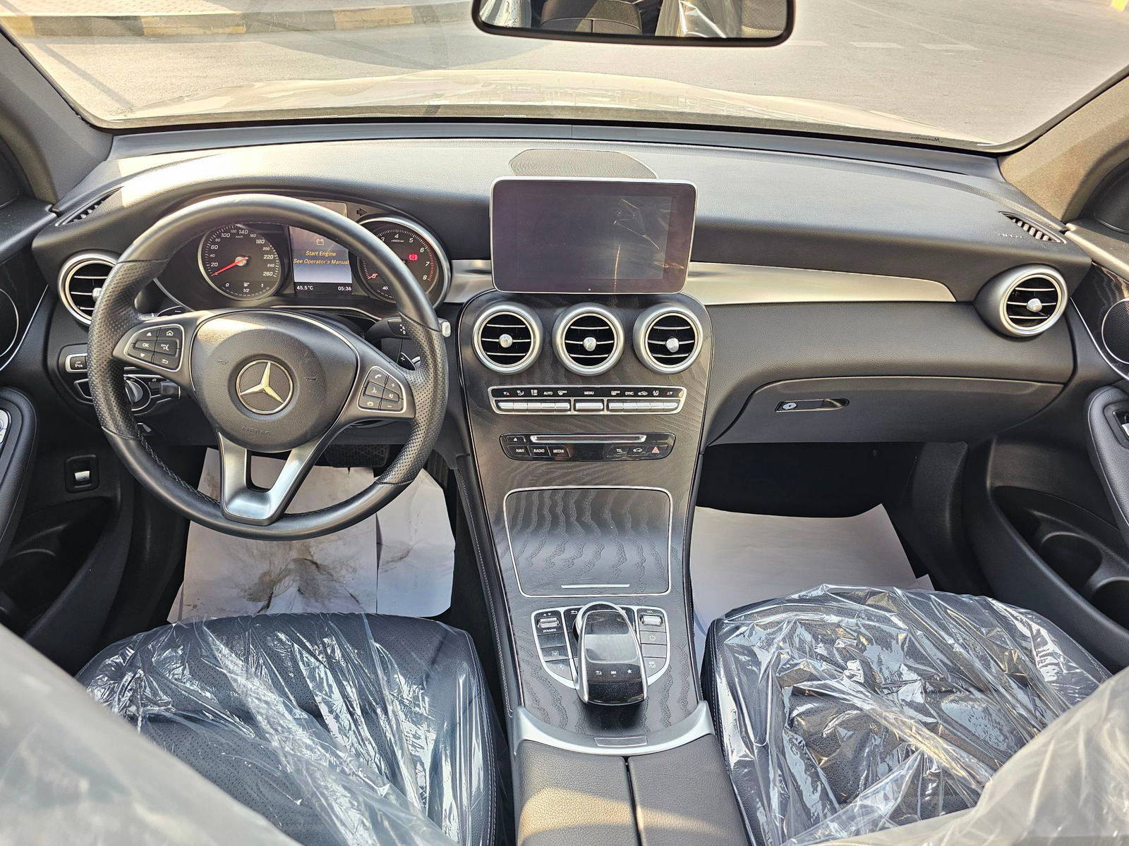 MERCEDES BENZ GLC-300 2019 - Marhaba Auction Used Cars - Image 7