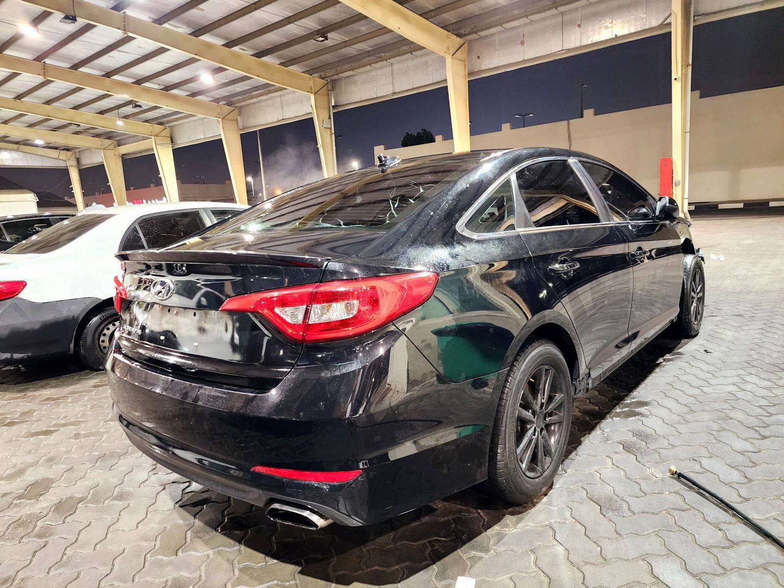 2017 HYUNDAI SONATA — 158339 Miles — Lot 84444484 — Souq - Marhaba Auctions Used Cars - Image 3