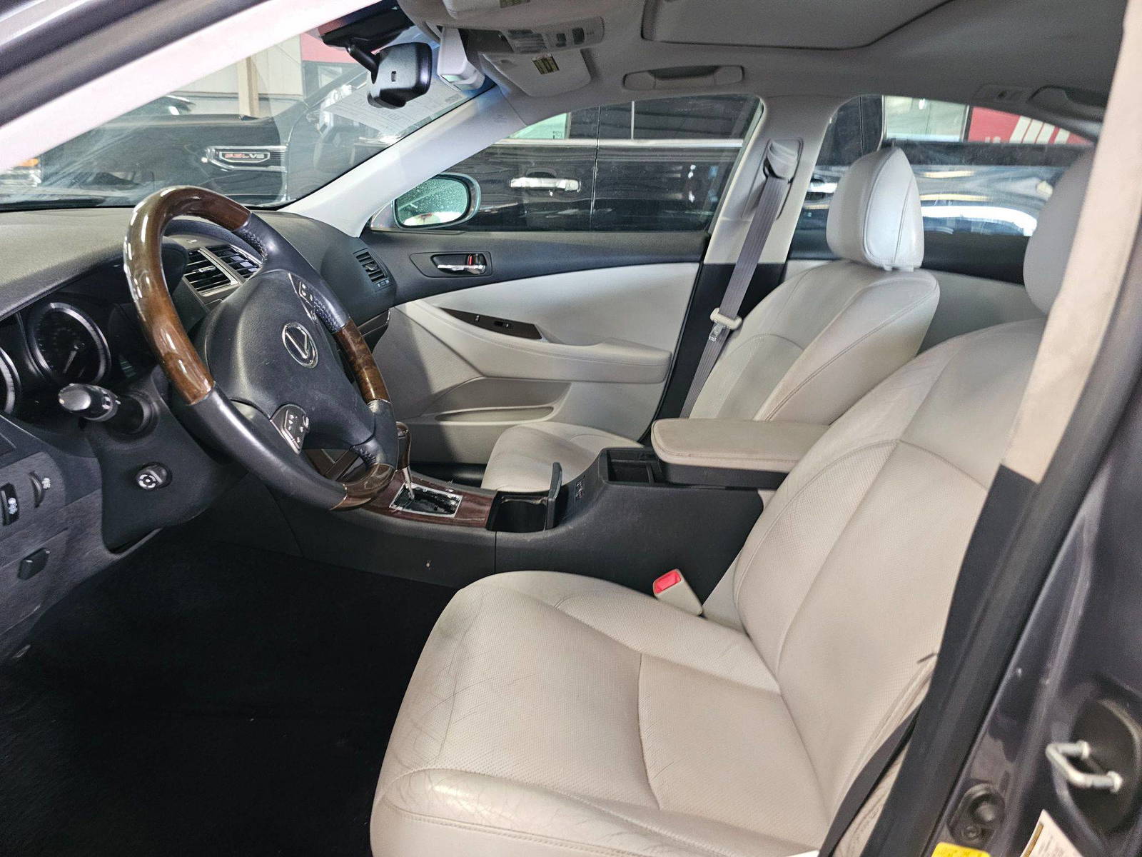 2012 LEXUS ES 350 — 182863 Miles — Lot 43965181 — Main - Marhaba Auctions Used Cars - Image 8