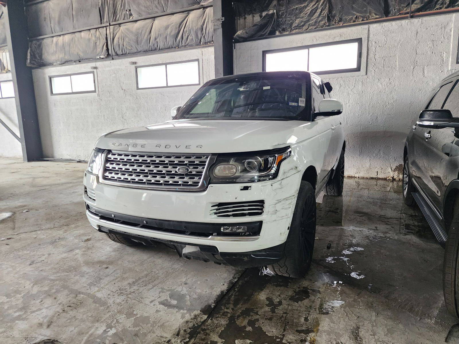 LAND ROVER RANGE ROVER 2016 - Marhaba Auction Used Cars - Image 4