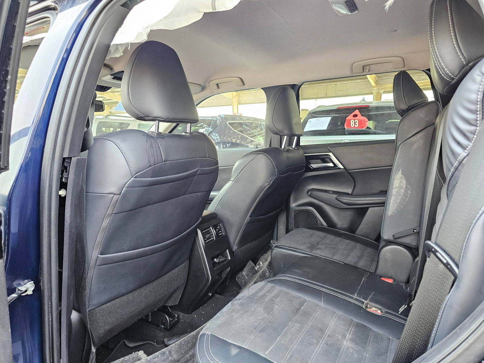2024 MITSUBISHI OUTLANDER — 32522 Miles — Lot Z011500 — Souq - Marhaba Auctions Used Cars - Image 6