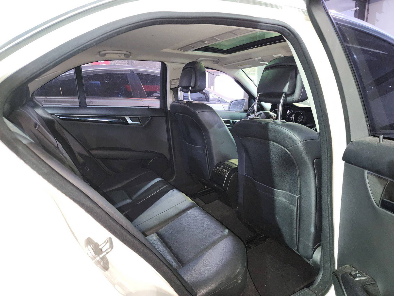 2012 MERCEDES BENZ C200 — 217442 KM — Lot 671621 — Main - Marhaba Auctions Used Cars - Image 7