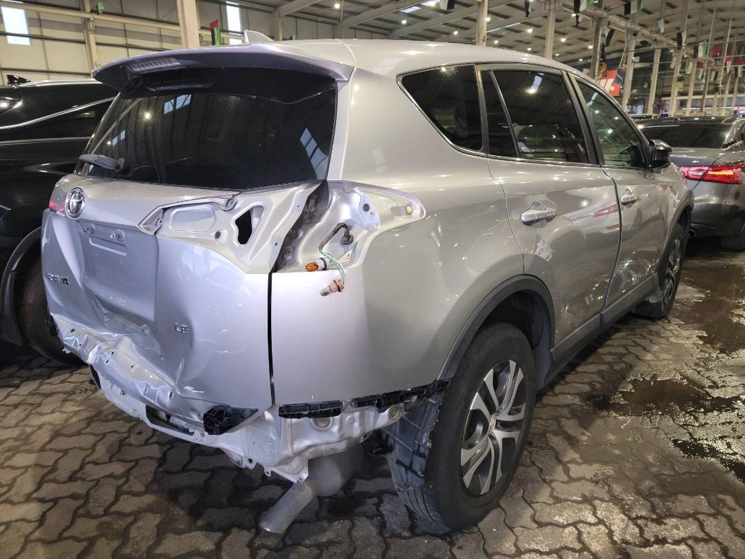 2018 TOYOTA RAV4 — 138131 Miles — Lot 76318923 - Marhaba Auctions Used Cars - Image 3