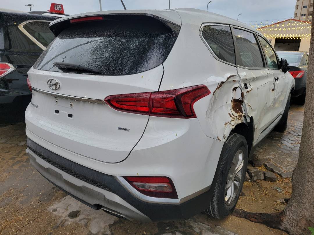 2019 HYUNDAI SANTA FE — 71000 Miles — Lot H136213 — Main - Marhaba Auctions Used Cars - Image 3
