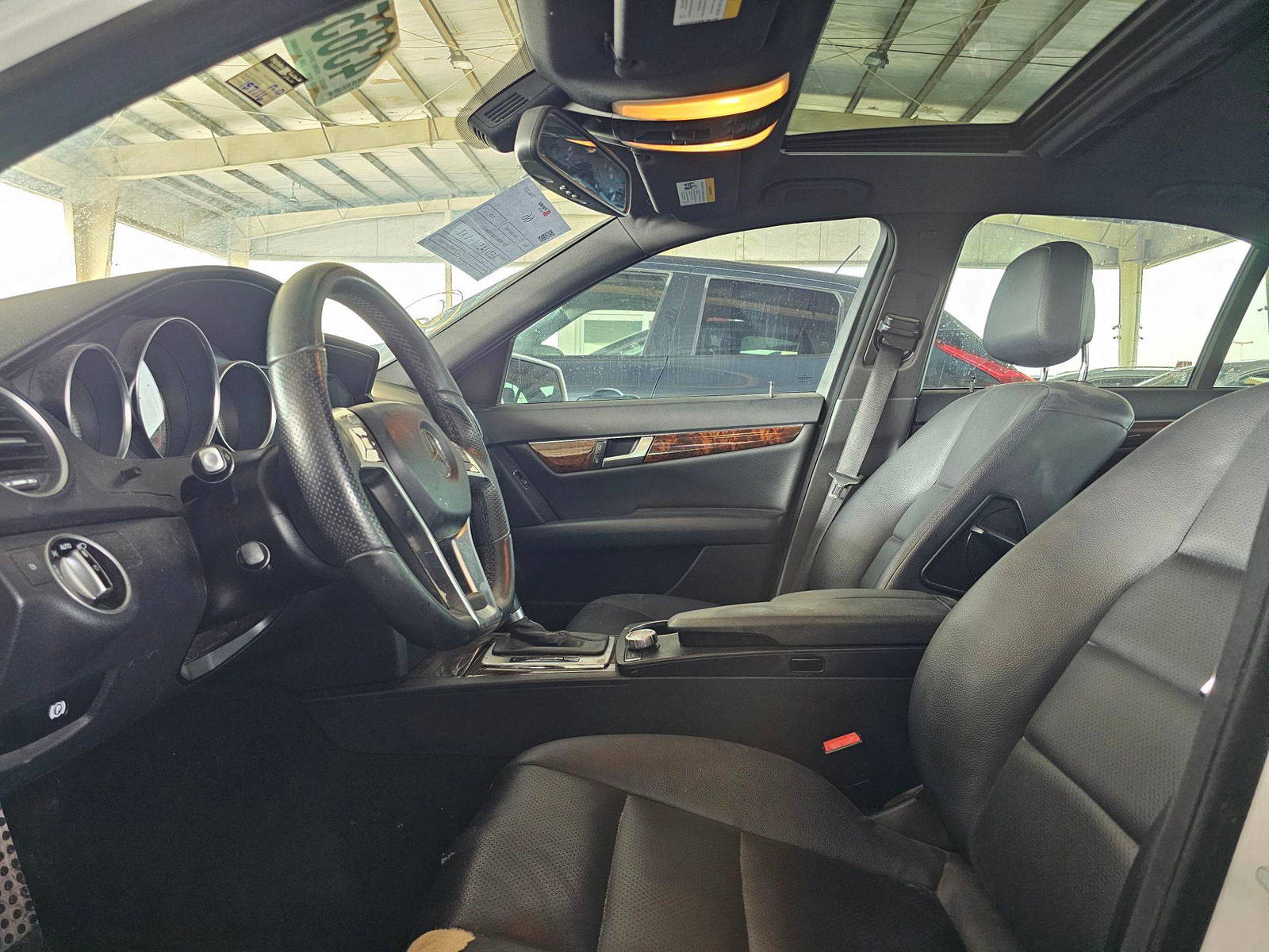 2014 MERCEDES BENZ C-250 — 187116 Miles — Lot 43659975 — Ind. 12 - Marhaba Auctions Used Cars - Image 9