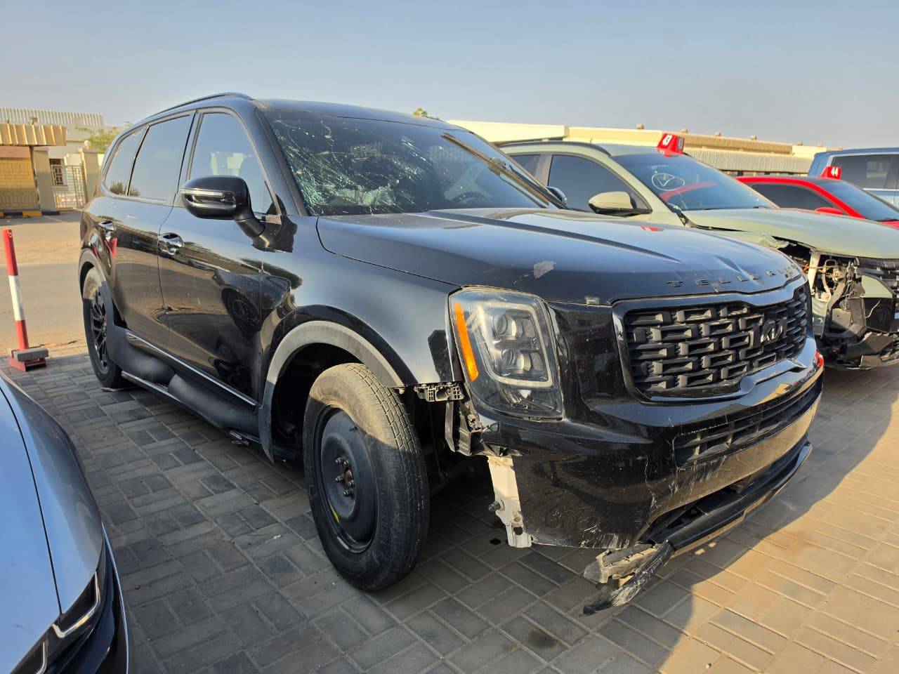 Kia TELLURIDE EX 2022 view 2