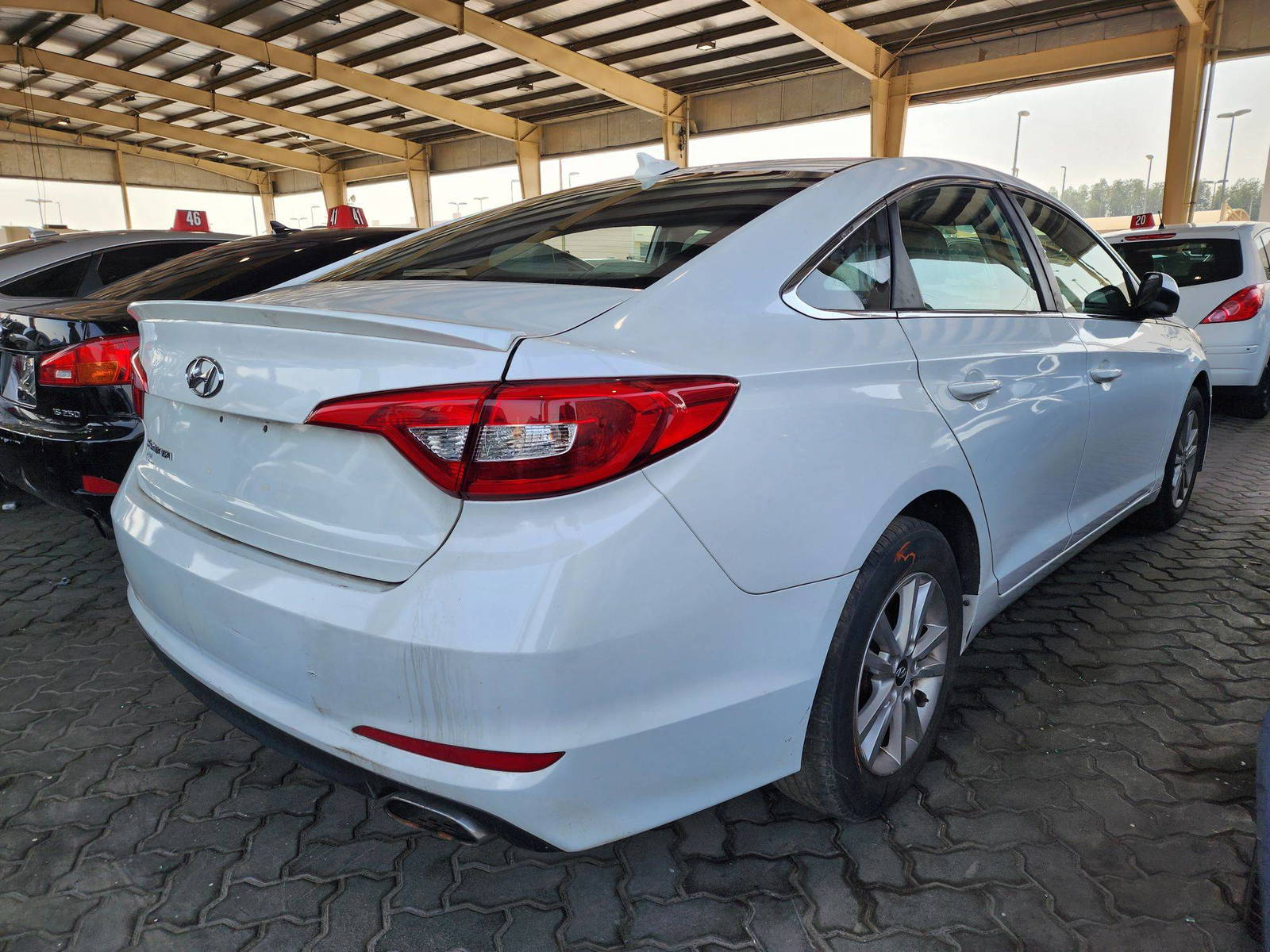 2015 HYUNDAI SONATA — 116034 Miles — Lot 44870524 — Ind. 12 - Marhaba Auctions Used Cars - Image 3