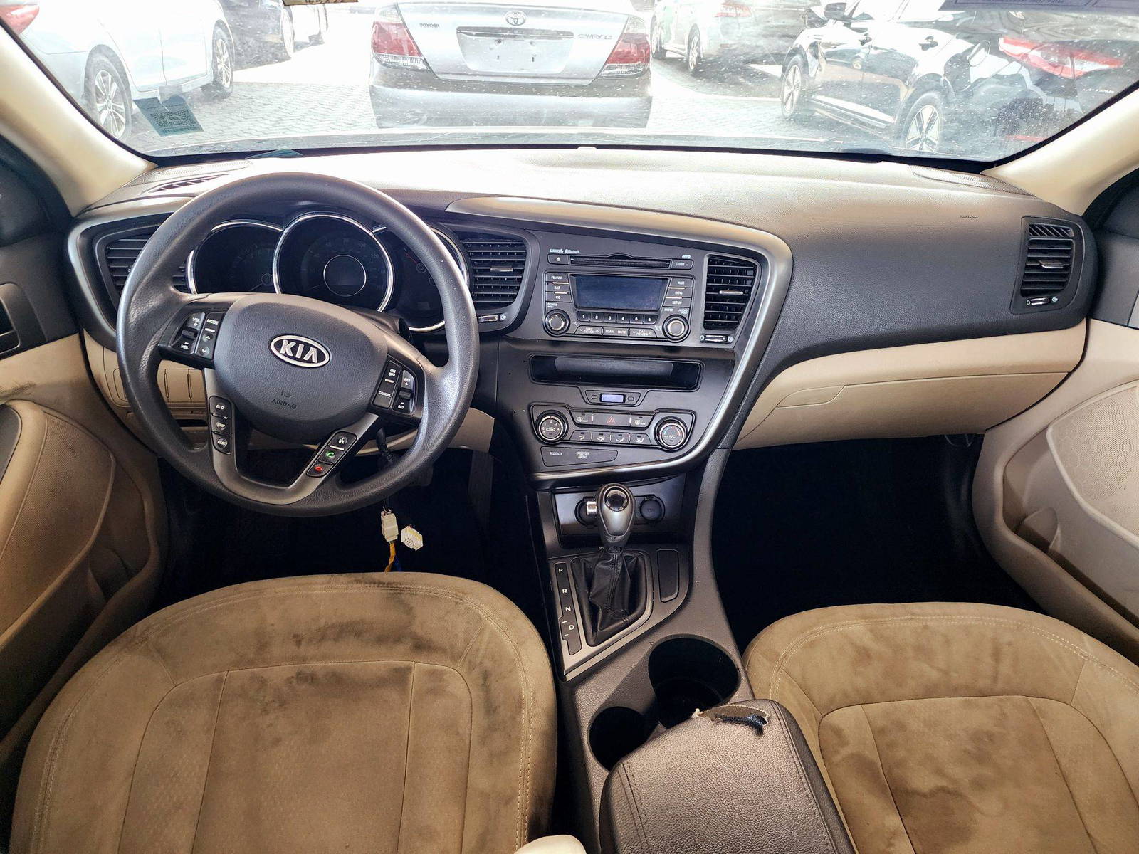 2011 KIA OPTIMA — 165822 Miles — Lot 125487 — Souq - Marhaba Auctions Used Cars - Image 7