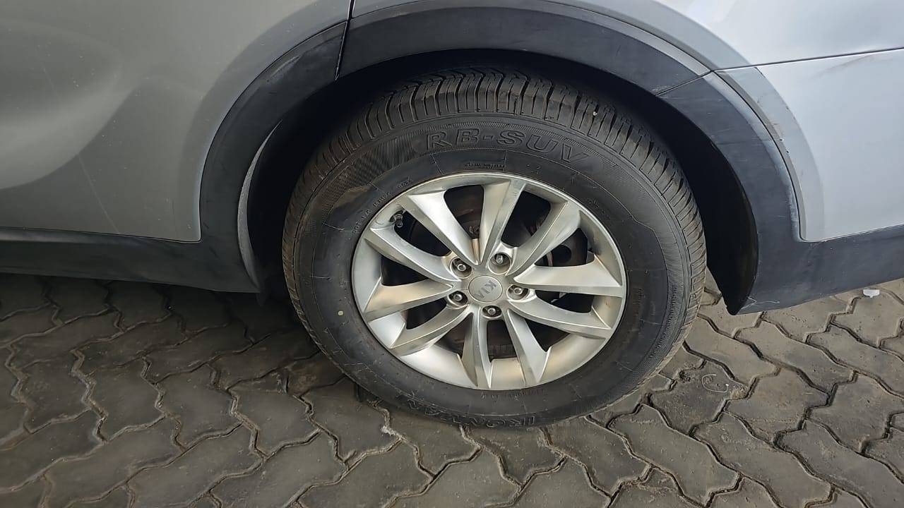 KIA SORENTO 2017 - Marhaba Auction Used Cars - Image 3