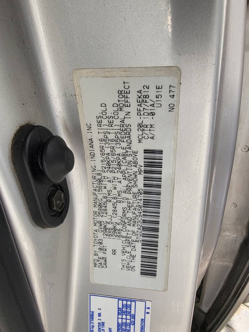2004 TOYOTA SIENNA — 293884 Miles — Lot C94S074705 — Main - Marhaba Auctions Used Cars - Image 9