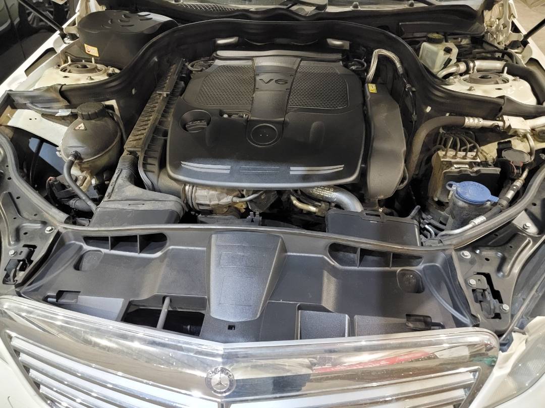 2013 MERCEDES BENZ E 350 — 184587 Miles — Lot DA729768 — Souq - Marhaba Auctions Used Cars - Image 11